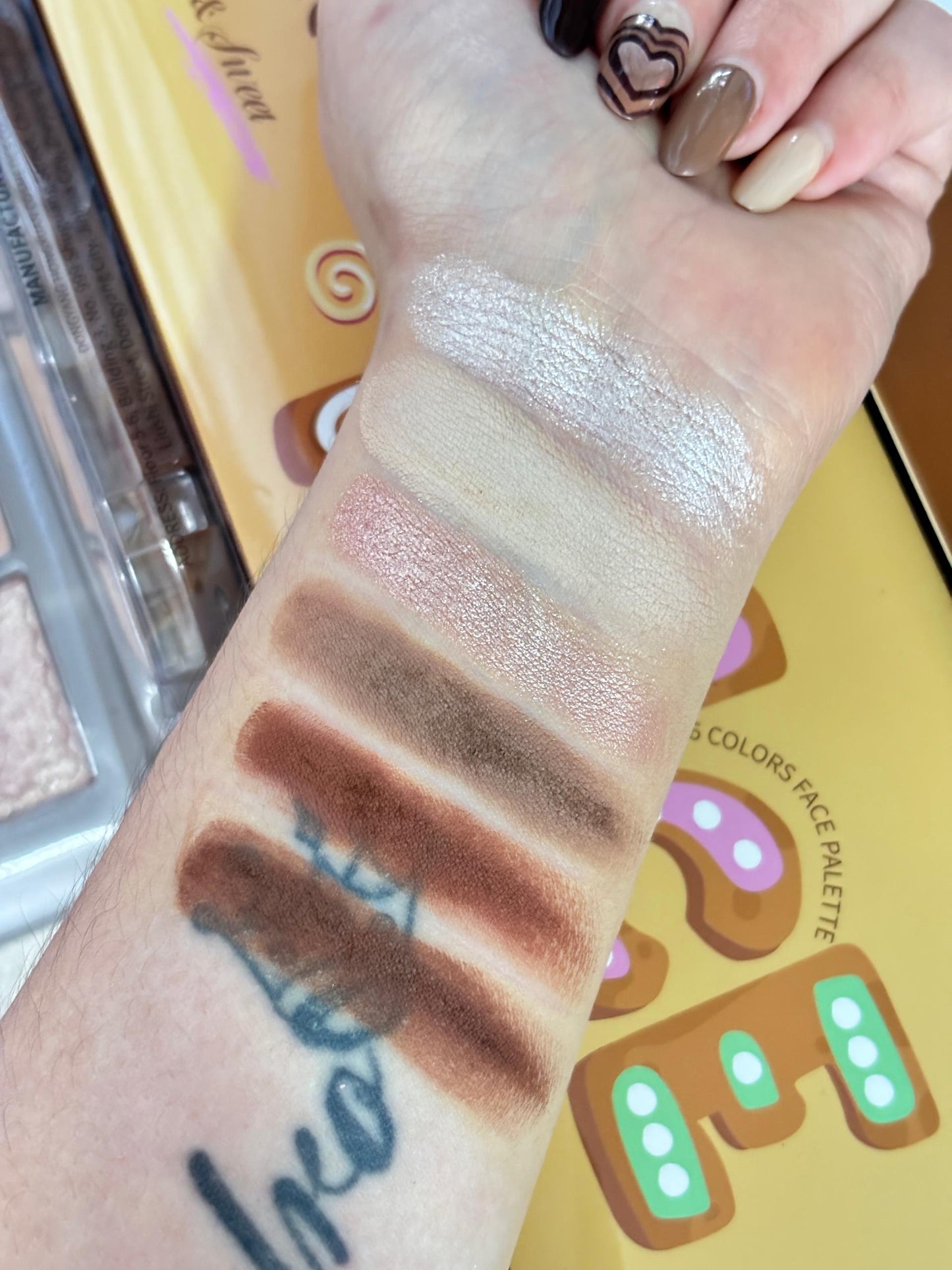 Paleta 6 colores nice KEVIN & COCO